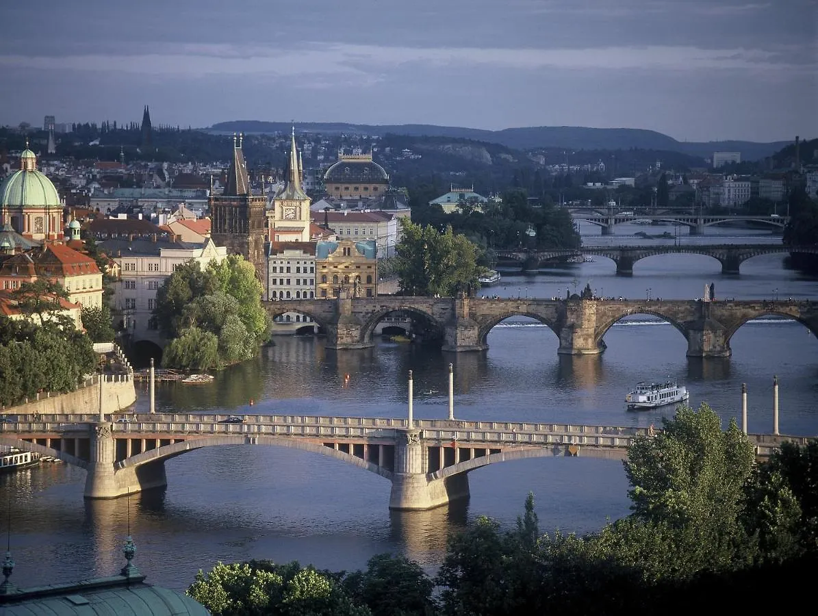 Apartment Vltava Prag Tjekkiet