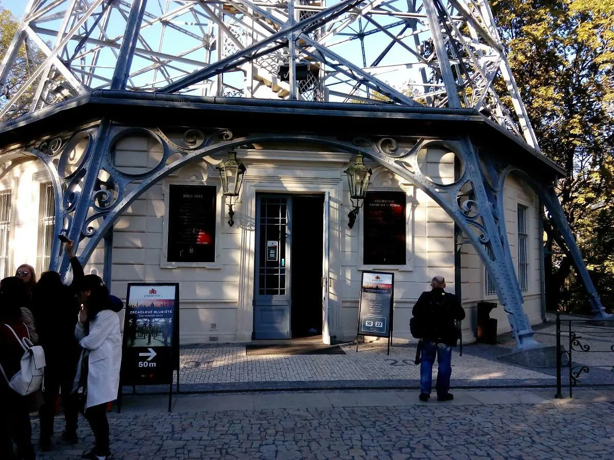Apartment Vltava Prag