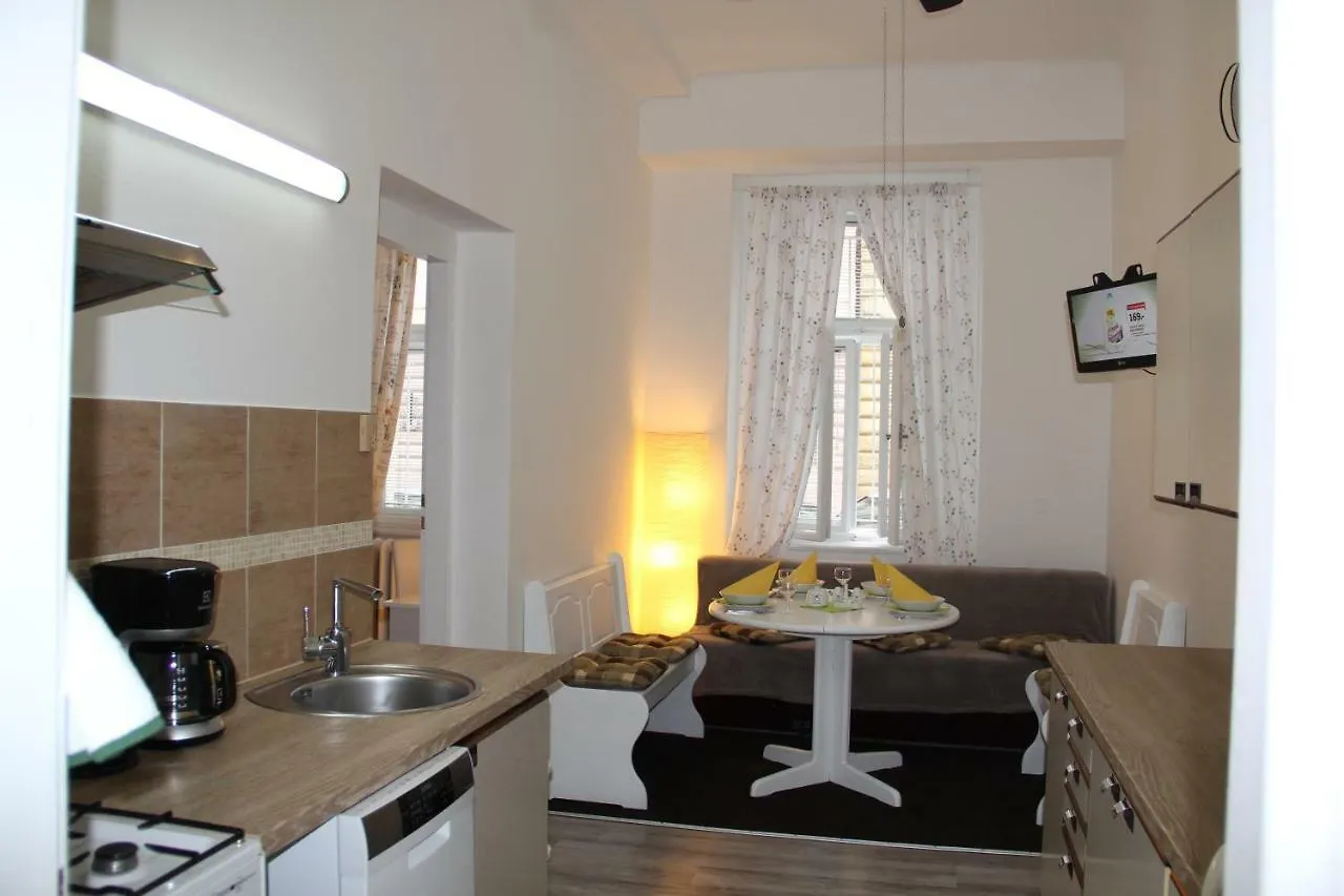 Apartment Vltava Prag Tjekkiet